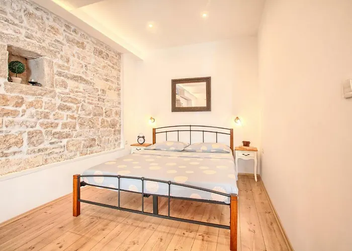 Irma Appartement Pula