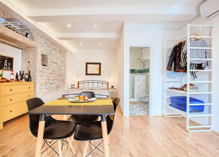 Irma Appartement Pula