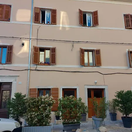 Irma Forum Apartments * Pula