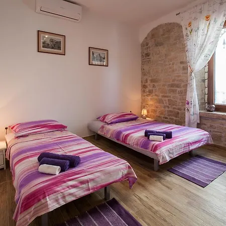 Irma Forum Apartments Apartment Pula