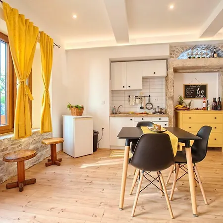 Irma Apartamento Pula