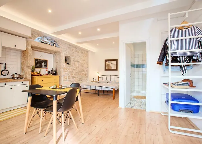 Irma Appartement Pula