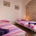 Irma Forum Apartments プーラ